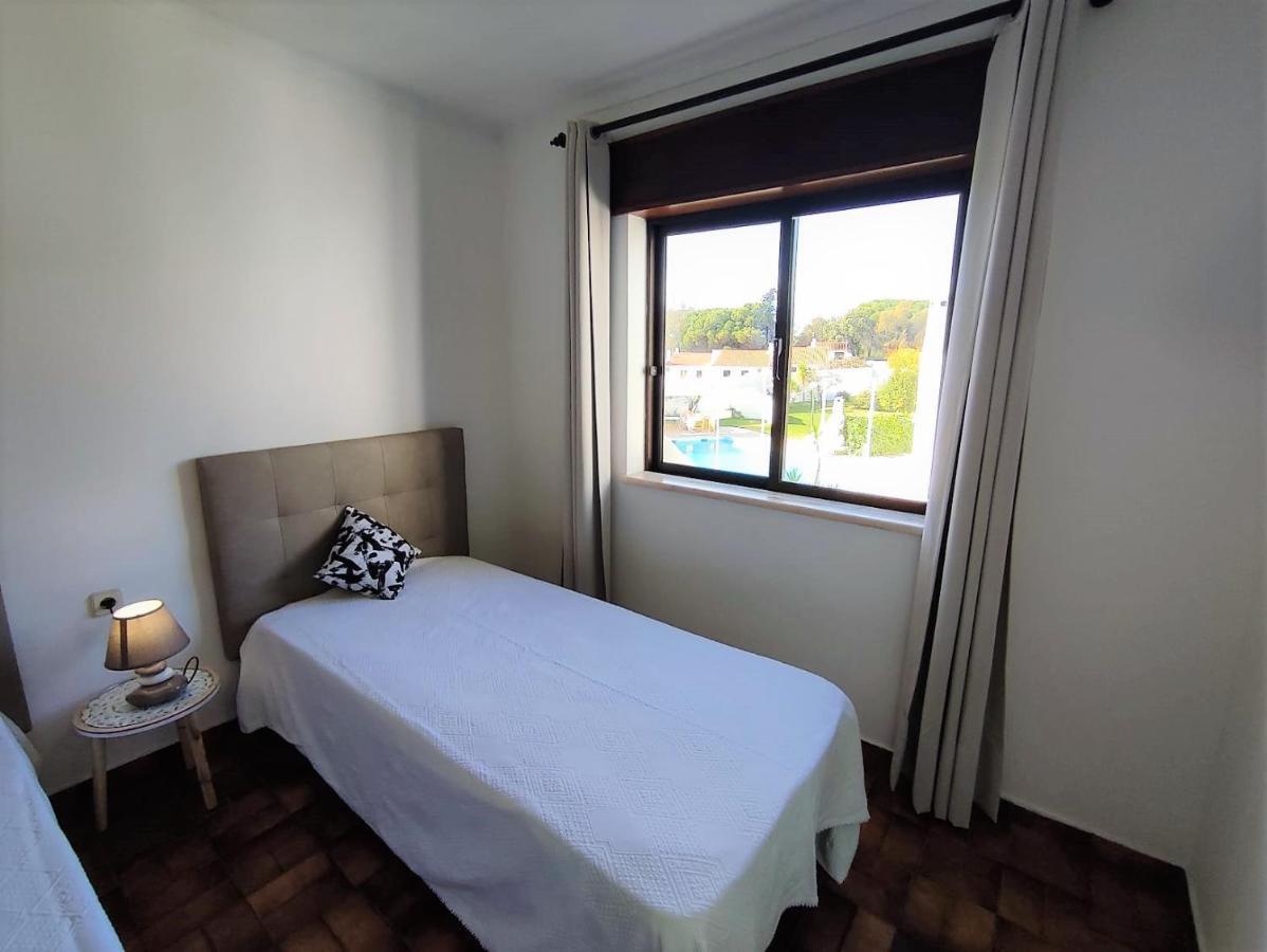 Apartamento V2 Pedro - By Bedzy Albufeira Luaran gambar